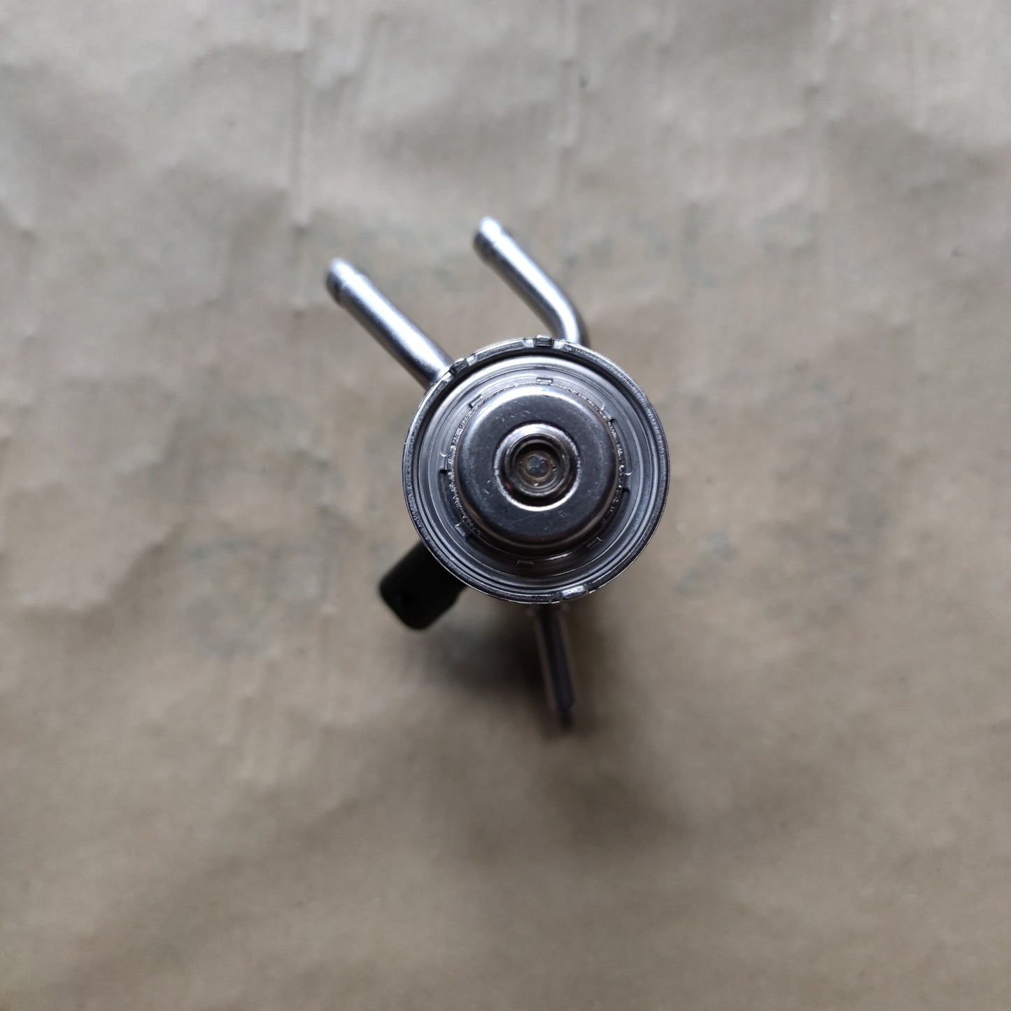 Injecteur ADBLUE NEUF Mercedes-Benz ref A0004904100